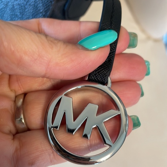 NWT MICHAEL KORS Jet Set Travel large  messenger CROSSBODY BAG blk gray pockets - Picture 5 of 17